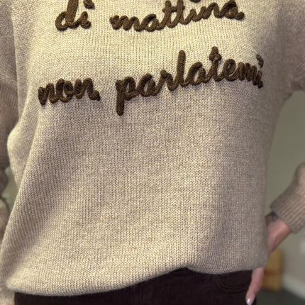 MAGLIONE CON SCRITTA