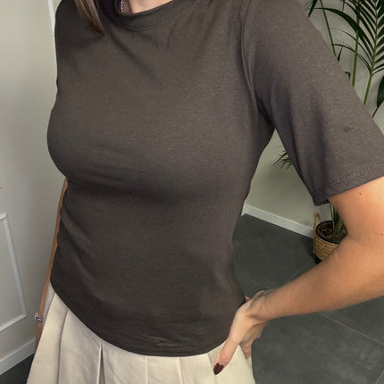 T-SHIRT SPALLINE MANICHE CORTE