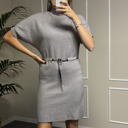 ABITO IN MAGLIA CLARA